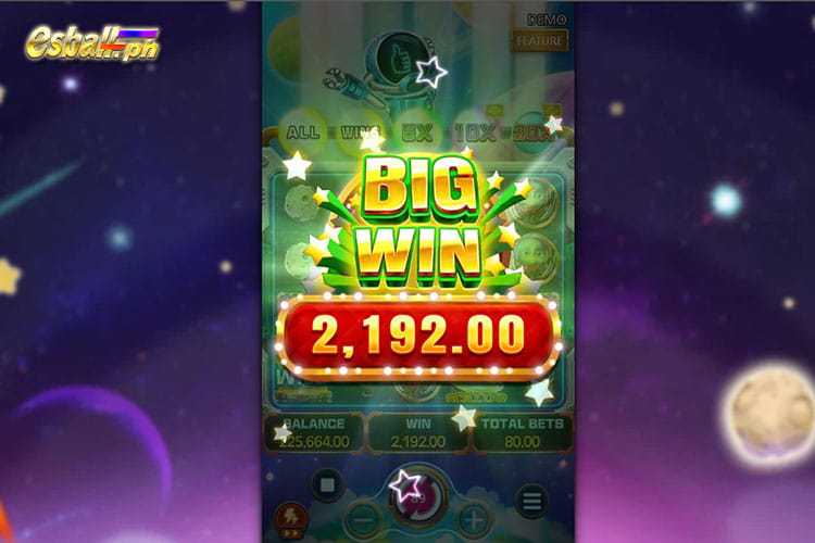10 Best FA Chai Slot Game 2024: 4. War of the Universe Slot Game