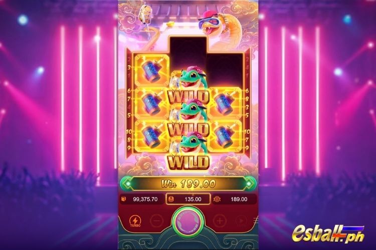 PG Soft Fortune Snake Slot Stacked Wild with x10 Multiplier