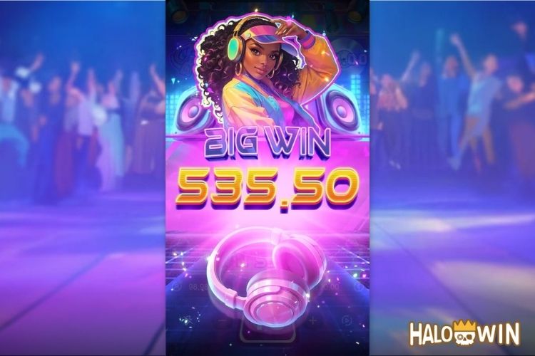 Bet 90 pesos and win 535.5 pesos on Funky Fortunez Big Win.