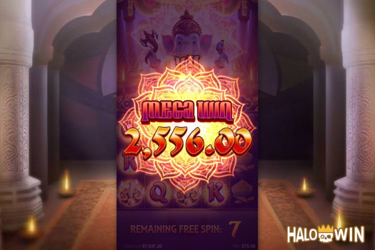 Bet 135 pesos and win 2,556 pesos on Ganesha Gold Big Win.